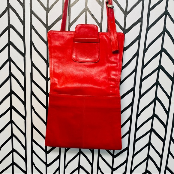 Kenneth Cole Red Genuine Leather Crossbody Saddle Bag - Picture 3 of 16